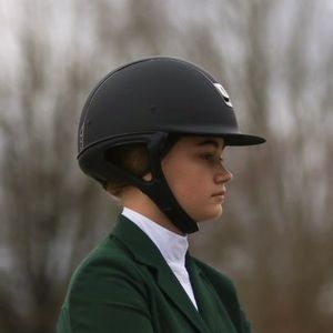 Meet your Posher, Ella